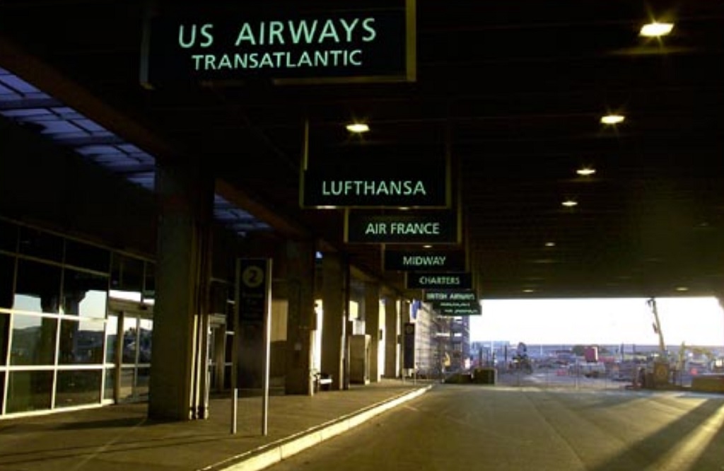 Philadelphia Internation Airport Ghost town: By late afternoon, the airport was deserted. (Photo: Daryl Gale)