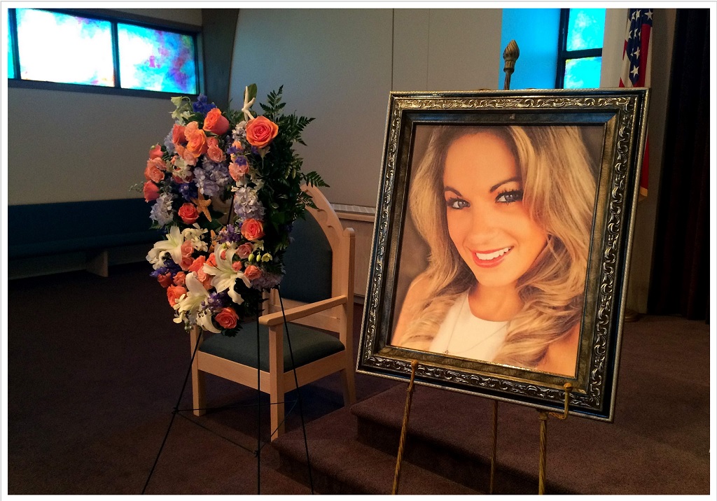 A portrait of Jamie Brunette captures her smile for a memorial service at Blount & Curry Funeral Home’s MacDill Chapel. Relatives and friends later released Chinese lanterns. Jackie Leverich